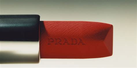 Linea beauty Prada dove trovarla e acquistarla .